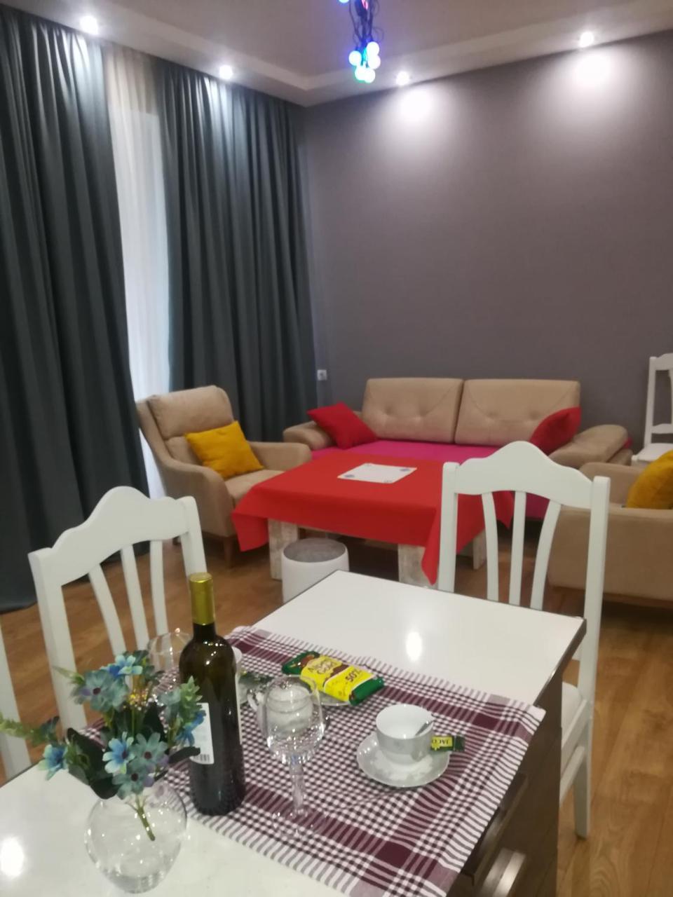 Ikas Apartment Tiflis Exterior foto